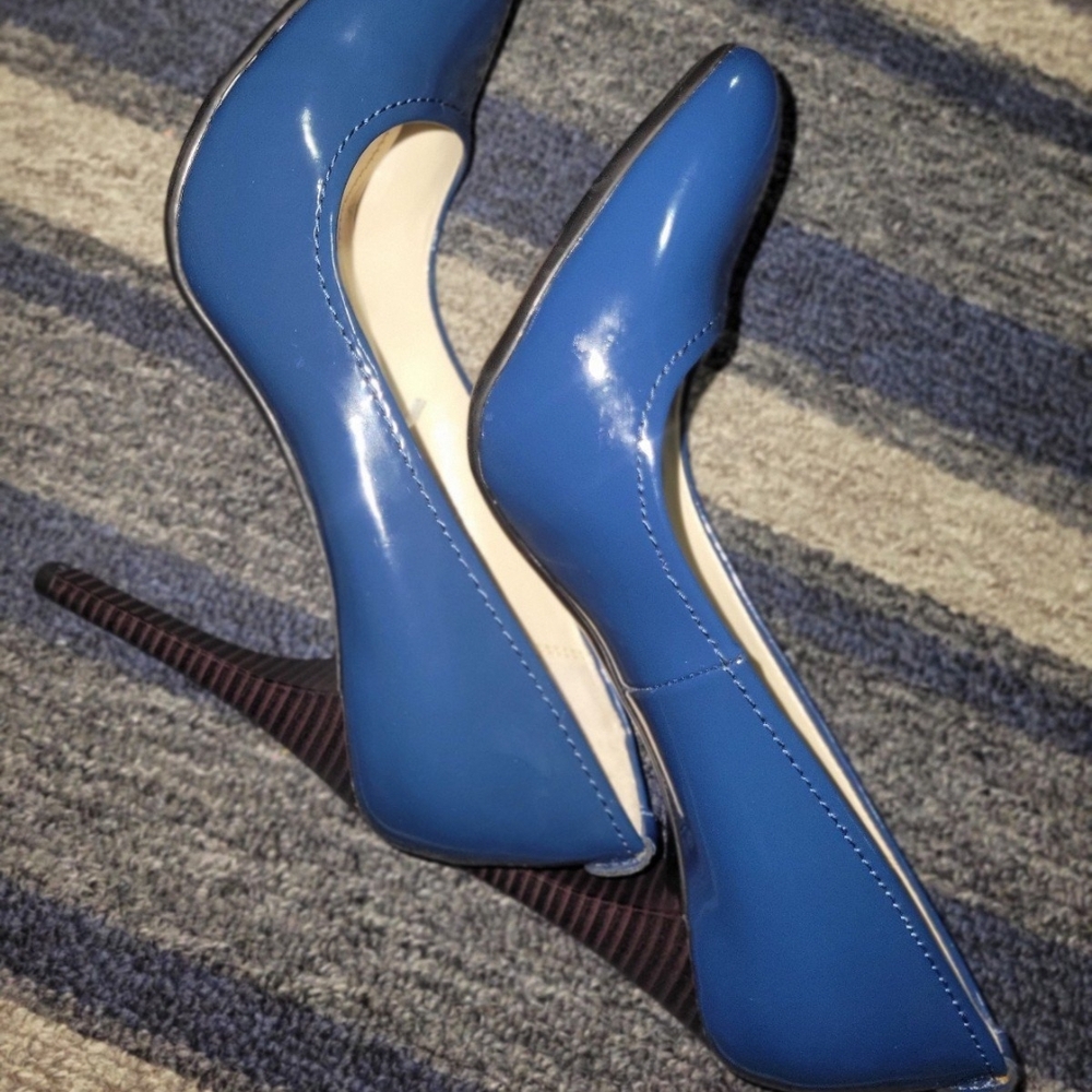 Elegant Blue Women's Heels